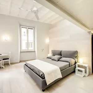 La Vaccarella Pantheon Apartment