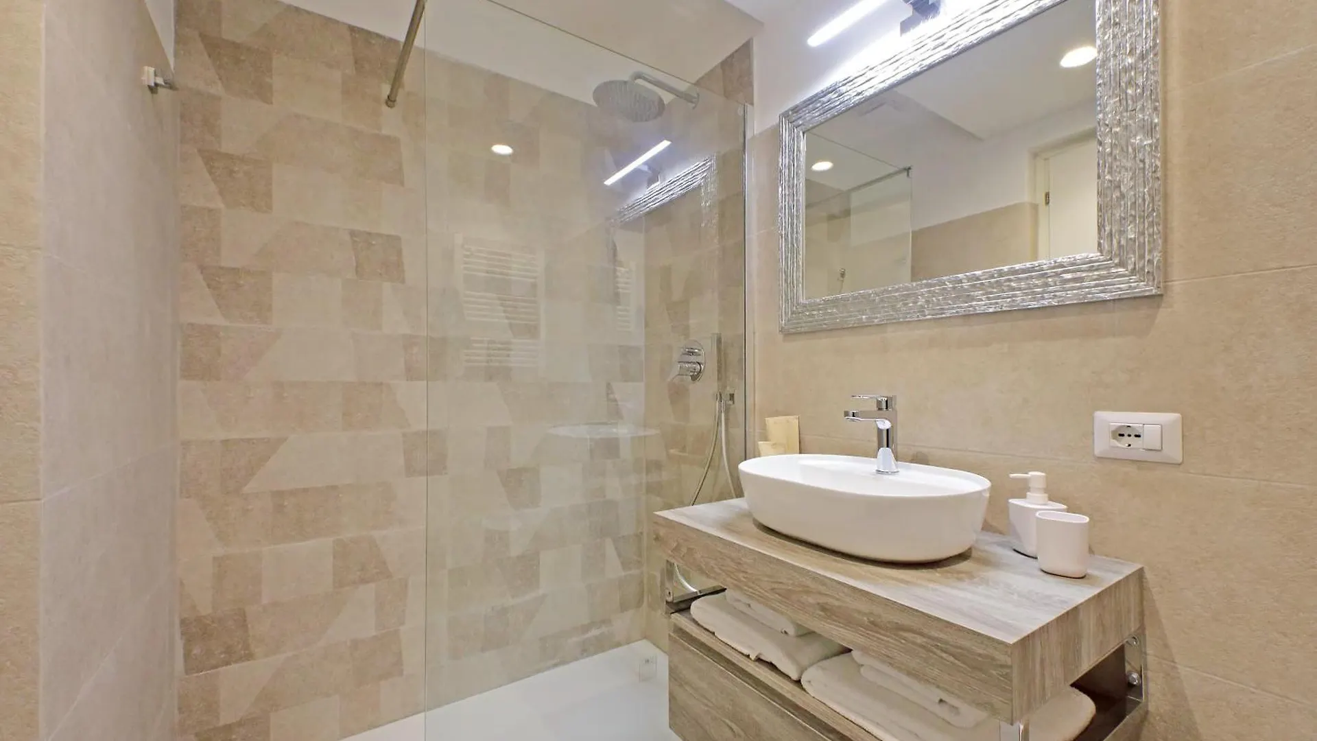 Apartment Vespucci Rome Holiday home